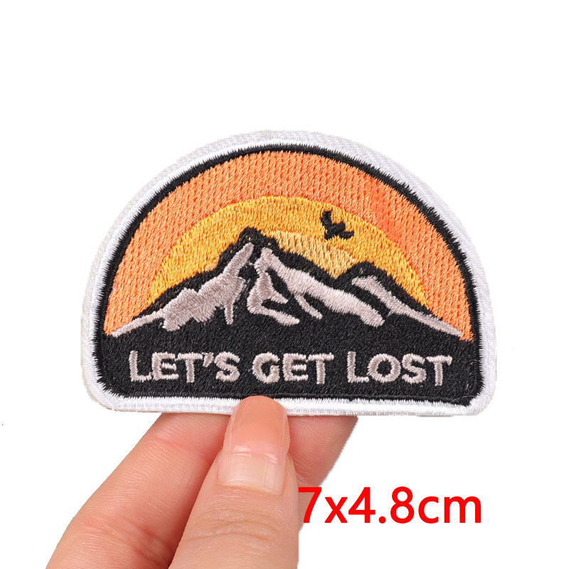 하이킹 익스플로러 마운틴 캠핑 패치 어드벤처 아웃도어  - Outdoor Adventure Outfit 리뷰 및 가격